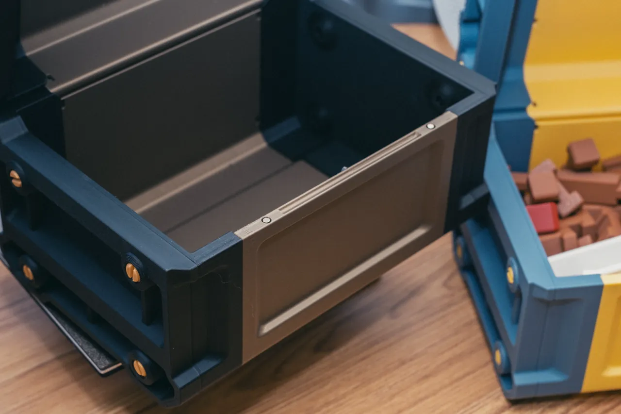 Scifi Crate - Mini Edition view 4