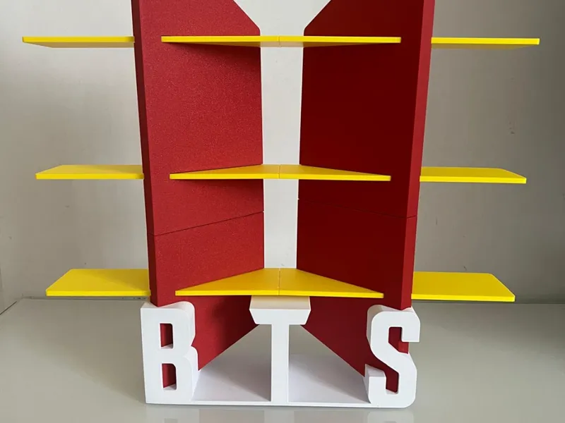 BTS TinyTAN McDonald's 2025 - Escala Real 10cm