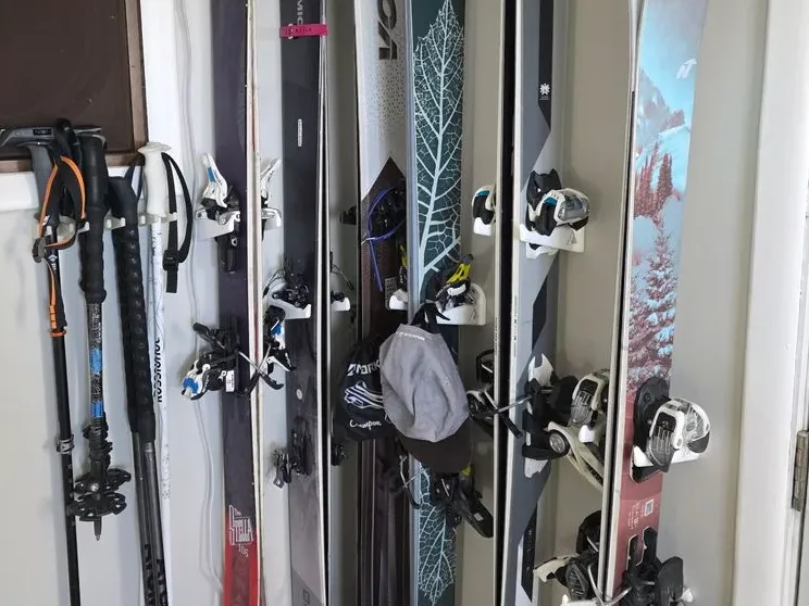 Ski Wall Mount - Binding Hook