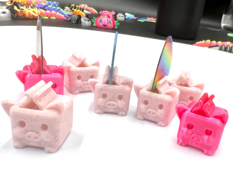Mini Pocket Pigs (no pick clip)