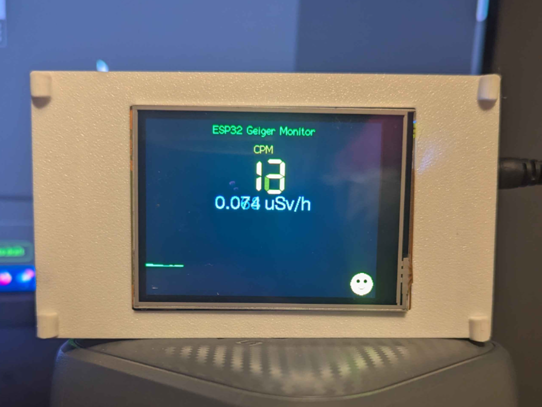 CAJOE ESP32 (CYD) GeigerCounter