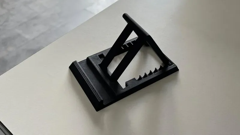 iPhone /tablet Stand 