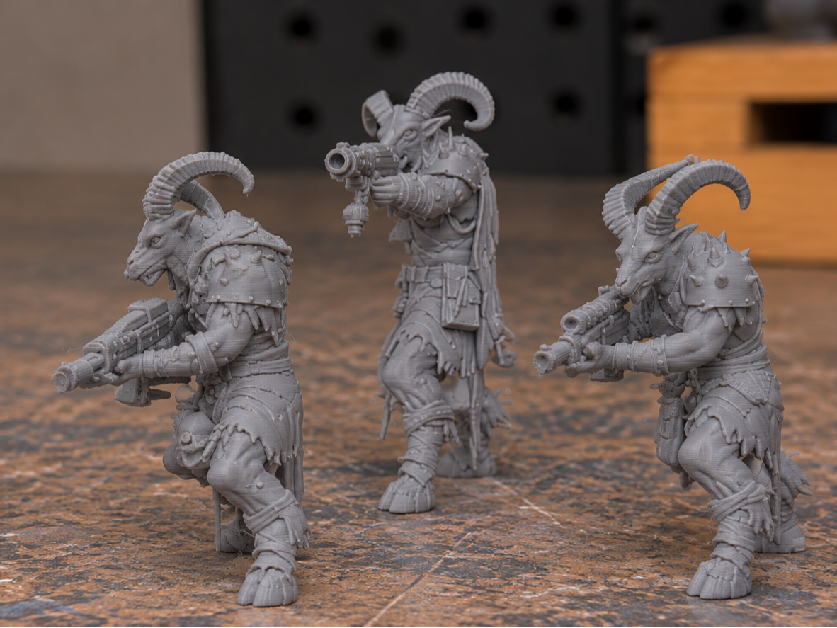 4 beastmen w/guns who fit well on 25-32 mm bases 3D model