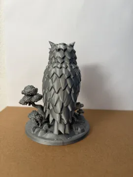 Letrero o emblema decorativo: Mystic Crystal Owl – Low Poly Fantasy Decor — vista de referencia 5