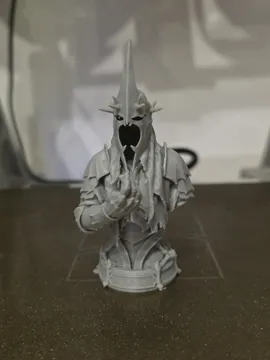 Figura decorativa: Witch-king of Angmar – Lord of the Nazgûl Bust — vista de referencia 3