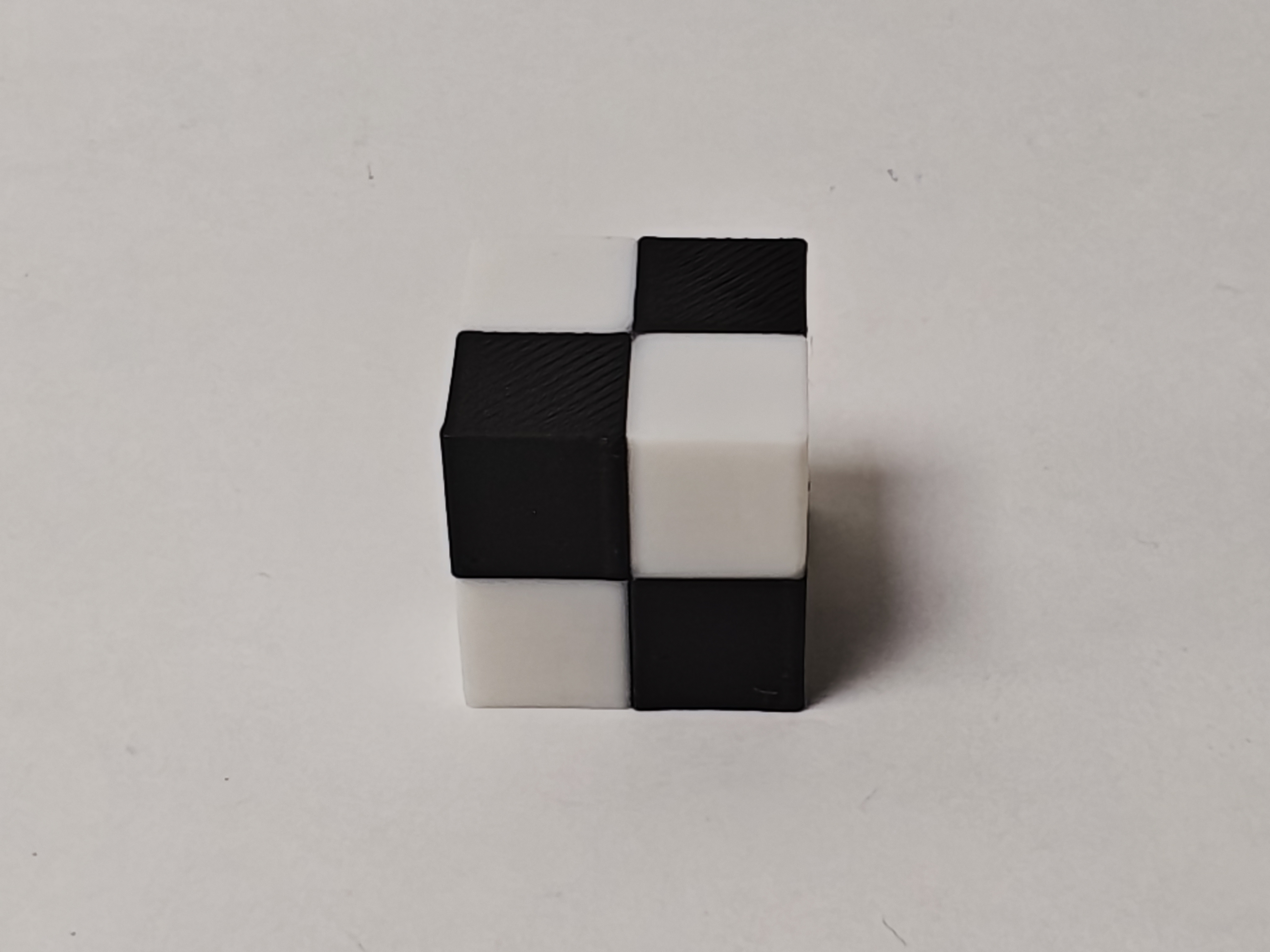 Miniatura 1 do modelo 3D 棋盘格几何体 X2D / H2D 双色测试