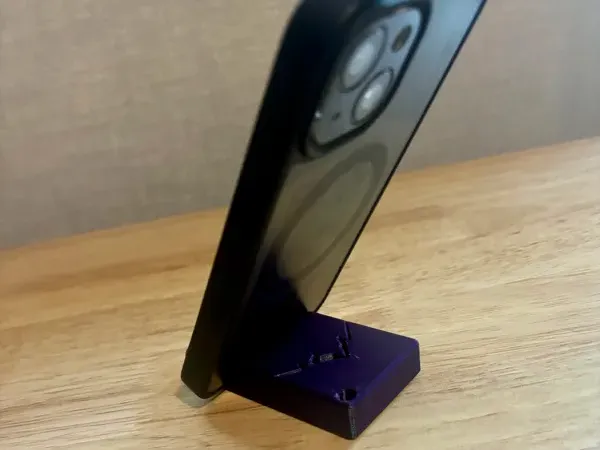 EDC Phone Stand