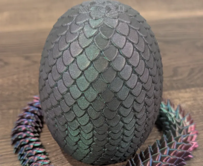 Snake Egg with Threads