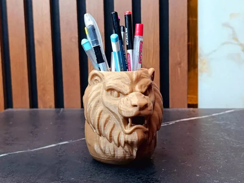 Lion Roar Pen Holder