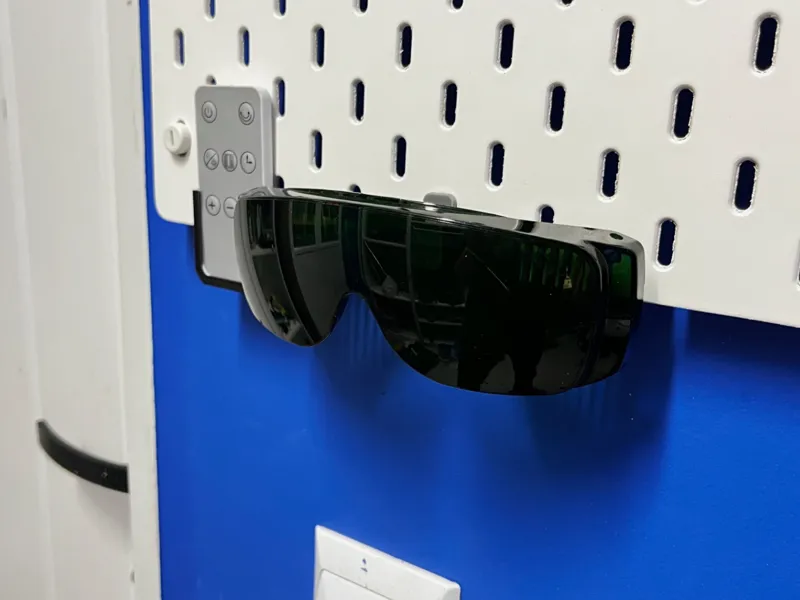 Skadis Protective glasses holder