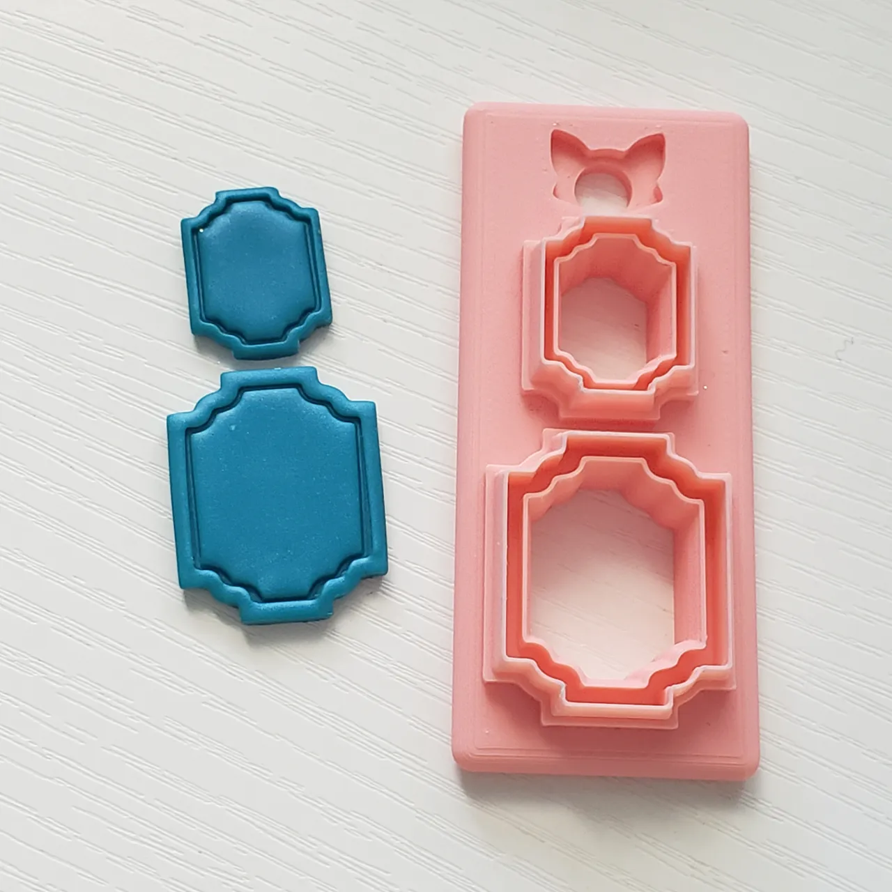 "Ella" Modern/Abstract Polymer Clay Earring Cutter view 2