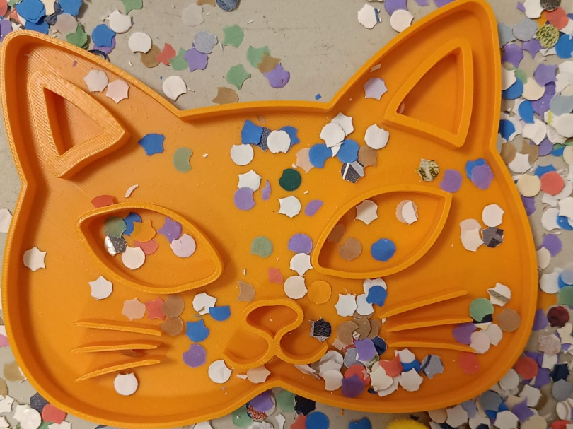 Sensory Play: Cat Mask Carnival / halloween