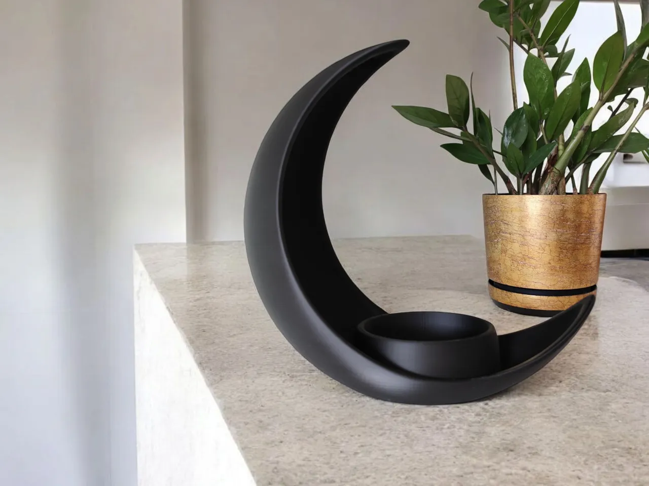 Crescent Moon Decoration With Elliptical Plant Pot view 4