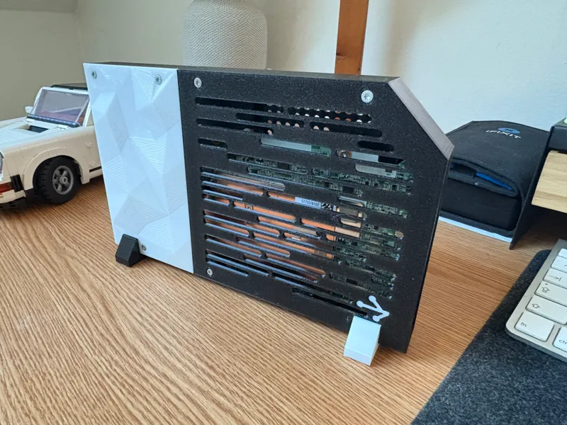 Custom server case for Lenovo 500e Chromebook