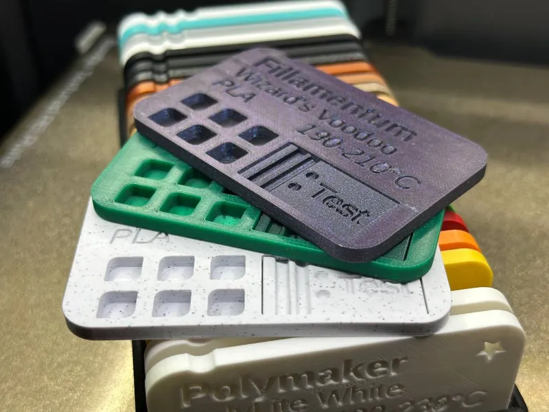 Filament Sample Swatches for Box from Zapador