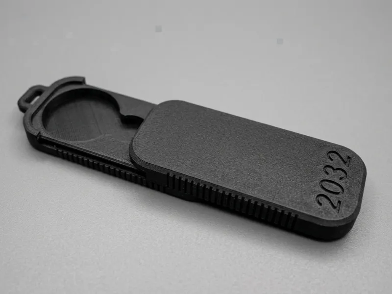 CR2032 BATTERY HOLDER KEYCHAIN