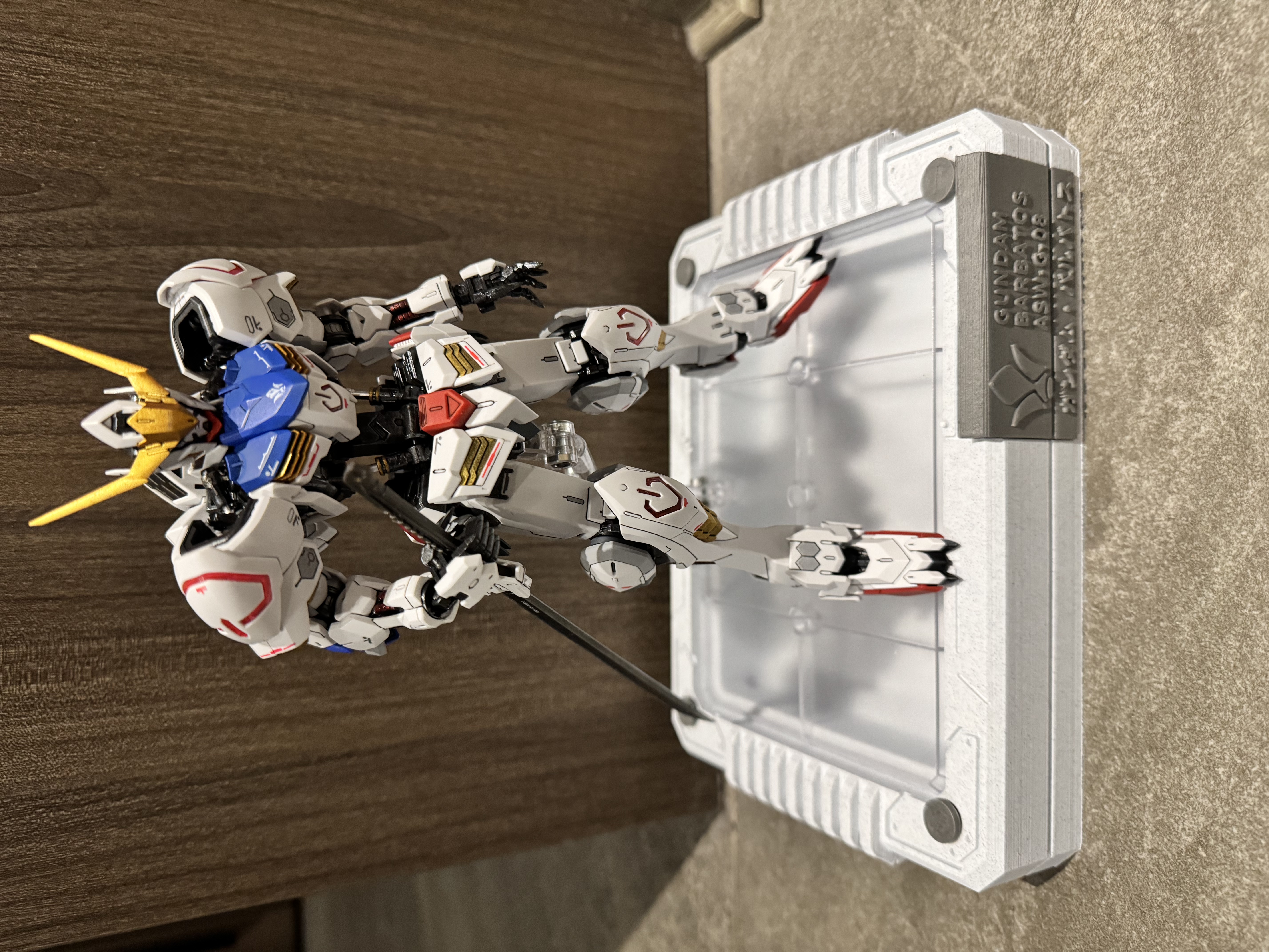 Miniatura 1 do modelo 3D 适配action base8的高达/机甲风格模型底座