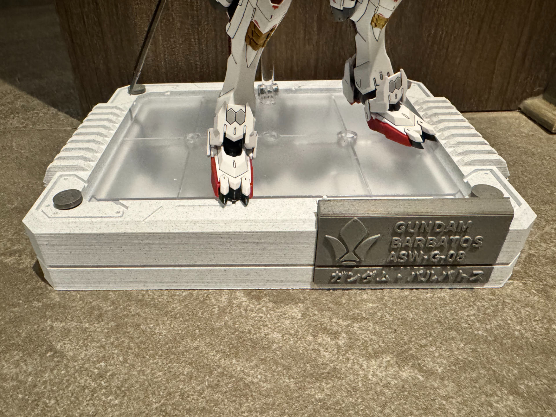 适配action base8的高达/机甲风格模型底座