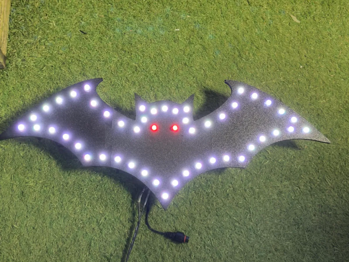 Led bat for 12mm led pixels XLIGHTS 50 NODE BAT by pixel print labs ...