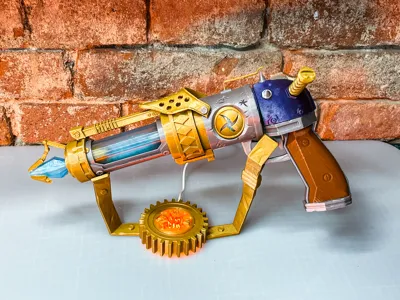 Jinx Pistol Stand