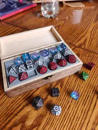 Étagère à dés Donjons & Dragons — photo 2