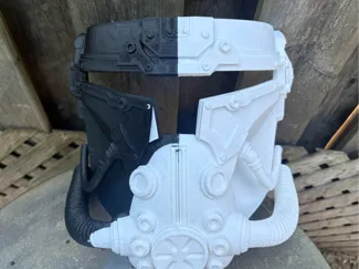 T-60 and Mandalorian helmet combination