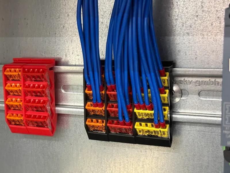 Wago Holder DIN Rail