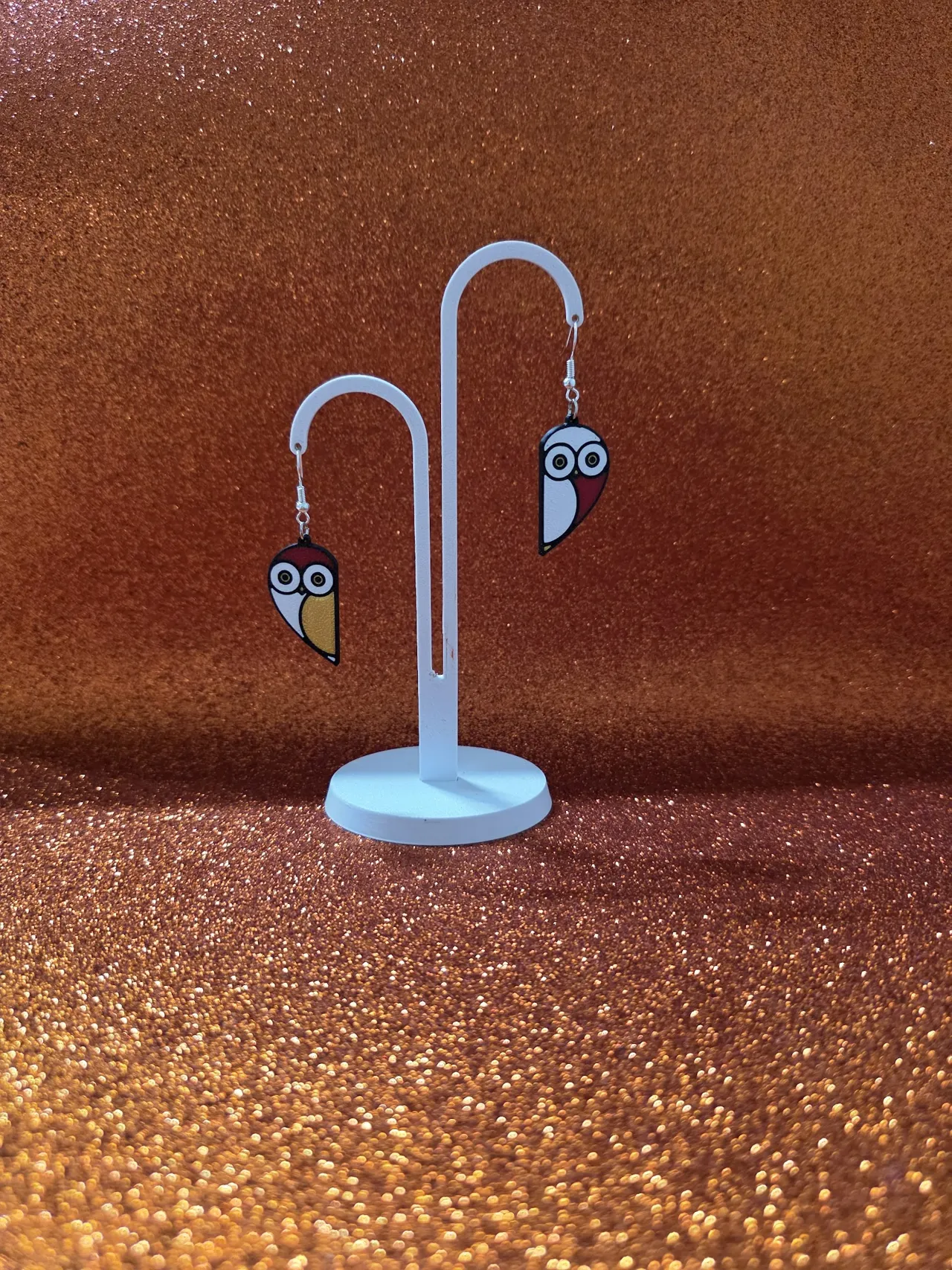 Heart-shaped owl earrings view 3