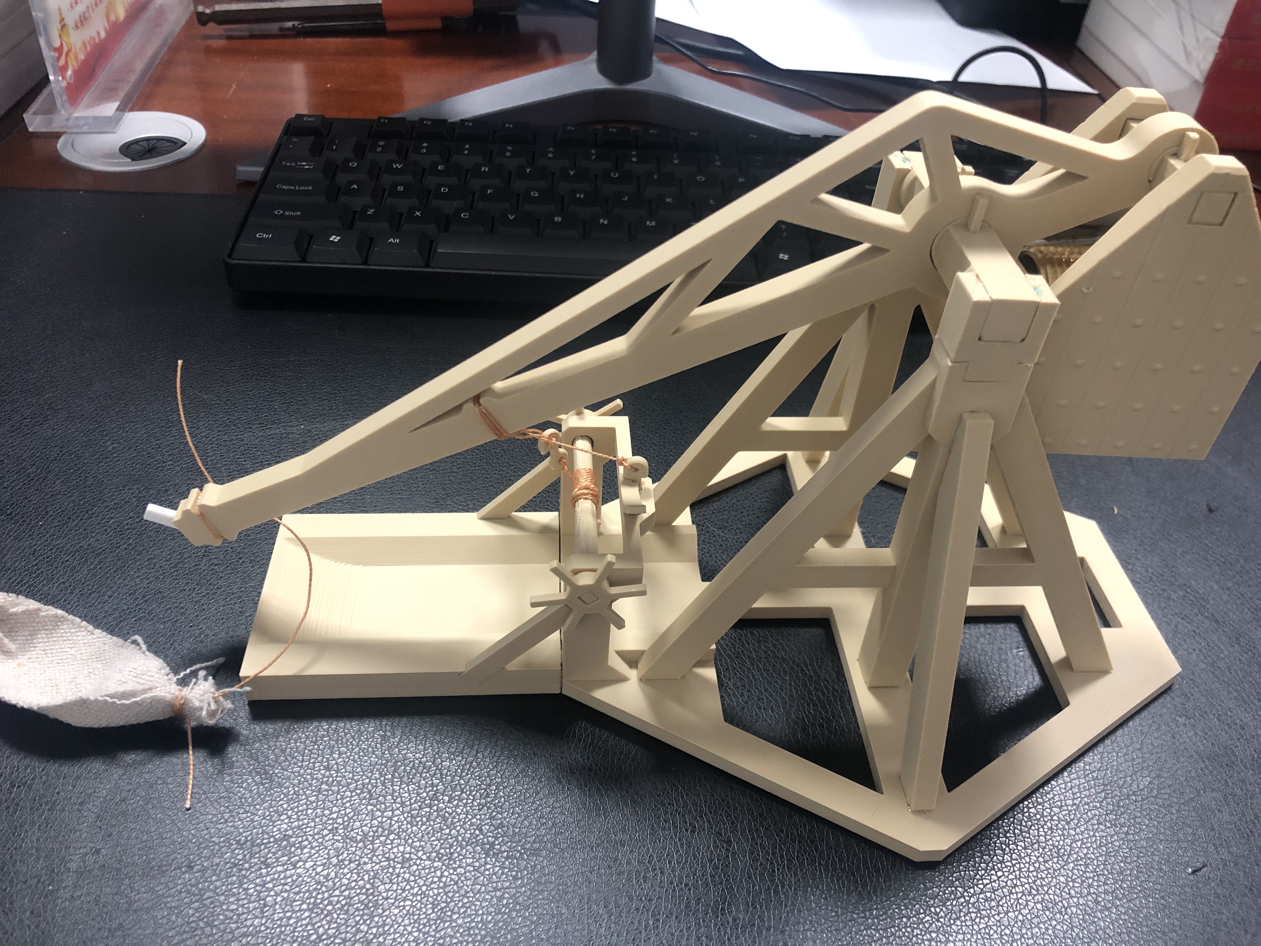 Miniatura 2 do modelo 3D 古代战争大杀器——重力投石机