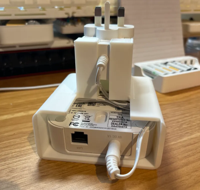 Hue Bridge Enclosure (4 Types, 1h ish Print Time)