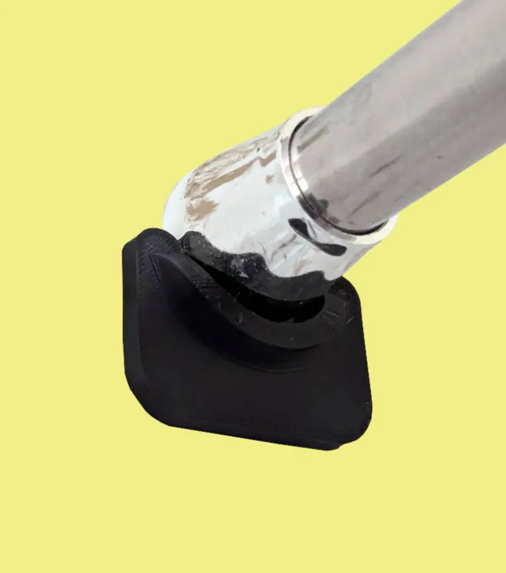 Shower curtain rod support (No Screws)