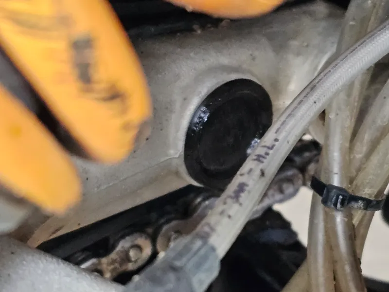 KTM EXC 300 Swingarm cap / cover