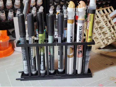 desk organizer for markers linear