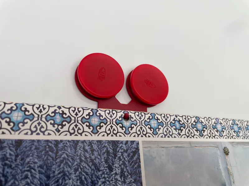 Calender magnet hook