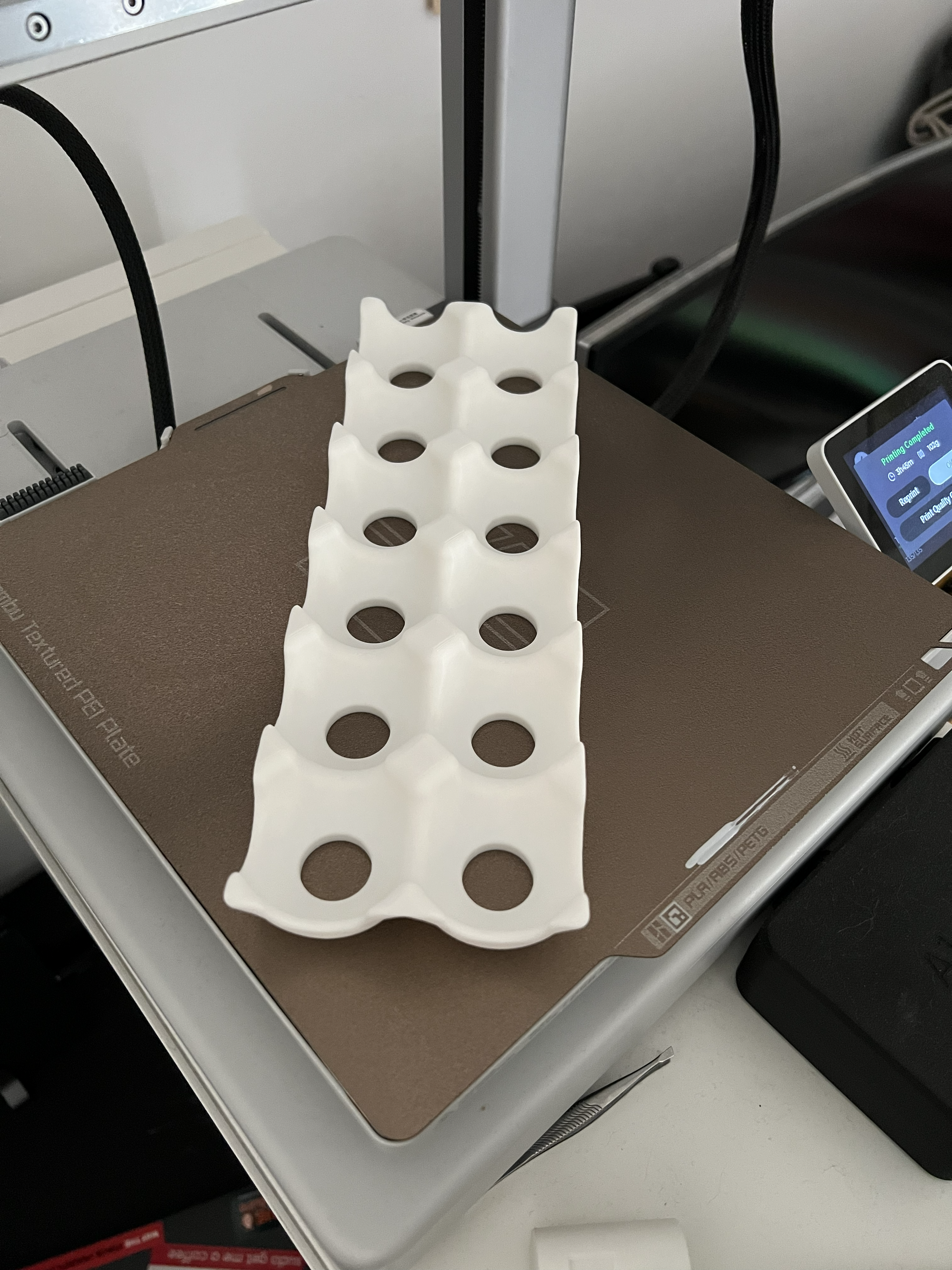 Miniatura 3 do modelo 3D Egg Holder