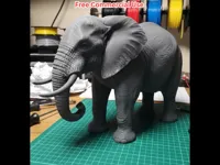 Statue semi-réaliste d'éléphant d'Afrique — photo 2