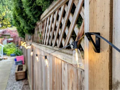 Party/Christmas Light Fence Hangers (Two Sizes)