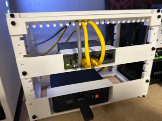 Netgear GS305 10" Rack Mount