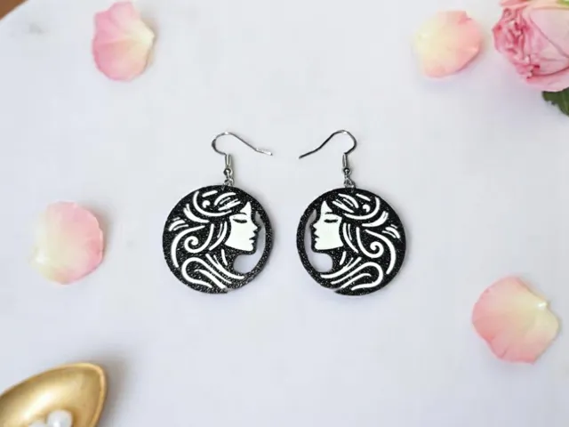 Woman earrings
