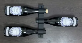 Holder wine wall