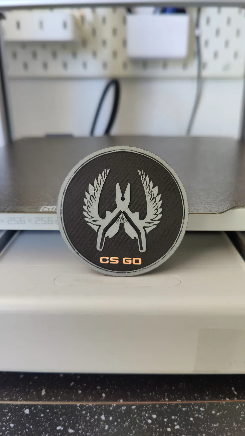 Counter Strike CS GO Elite Guardian pin - Free 3D Print Model - MakerWorld