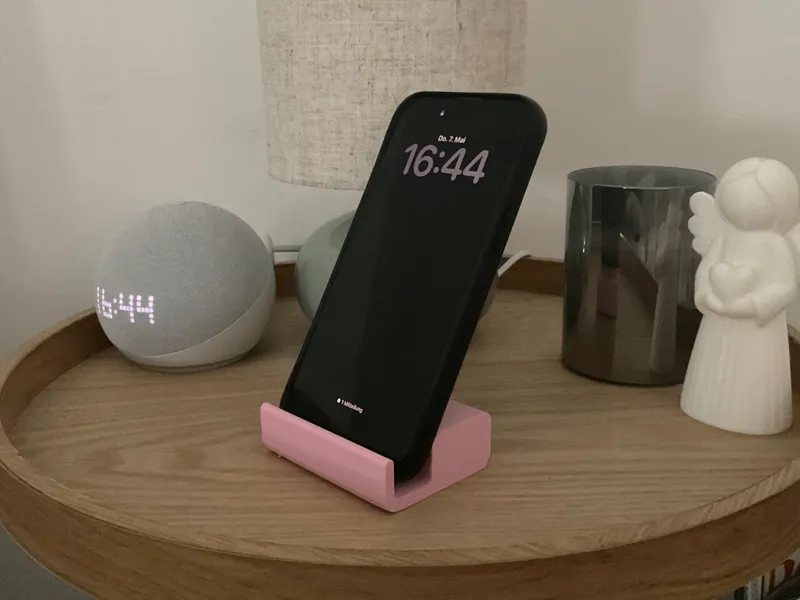 Minimalist Phone Stand