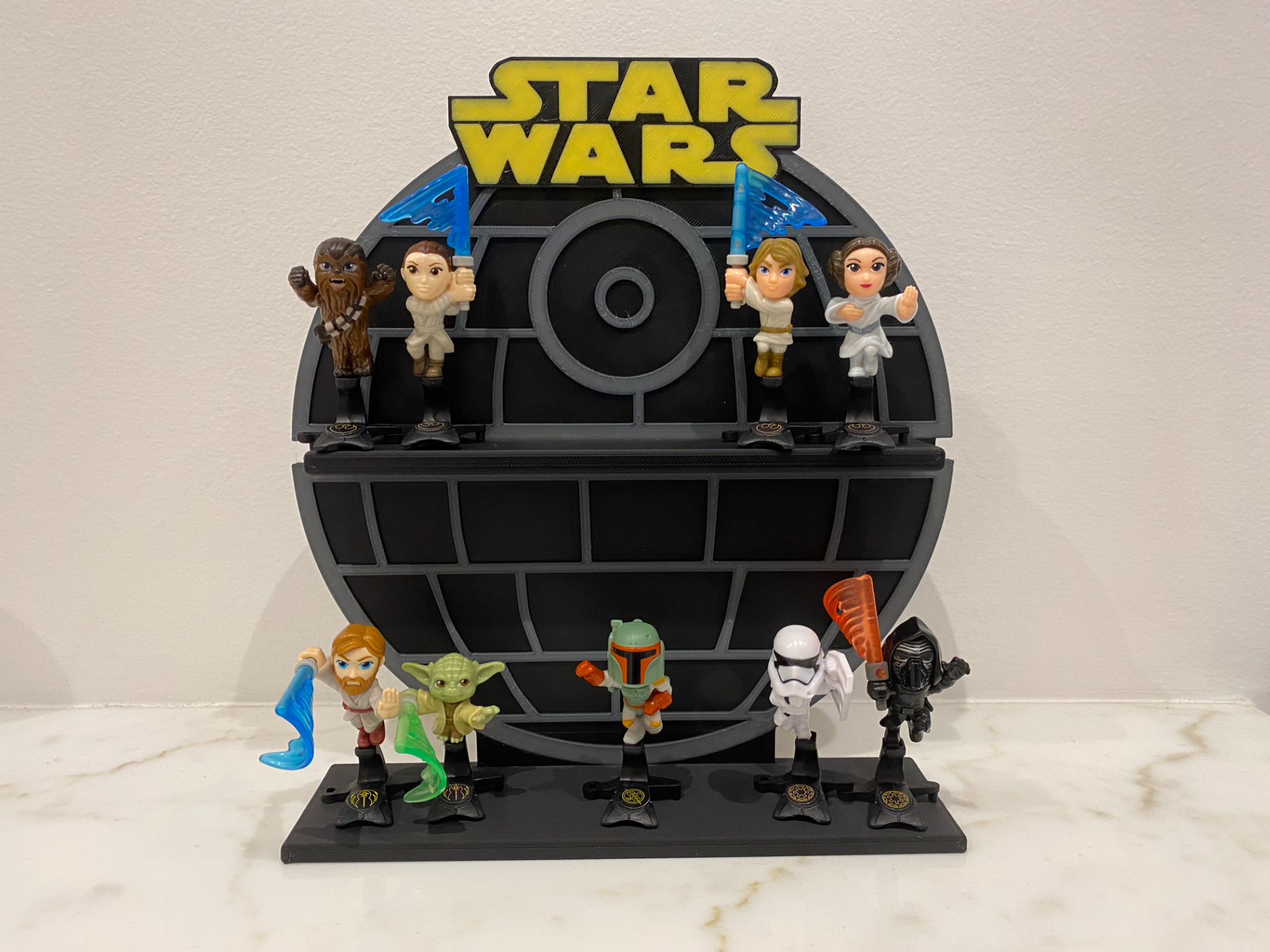 KInder Star Wars stand