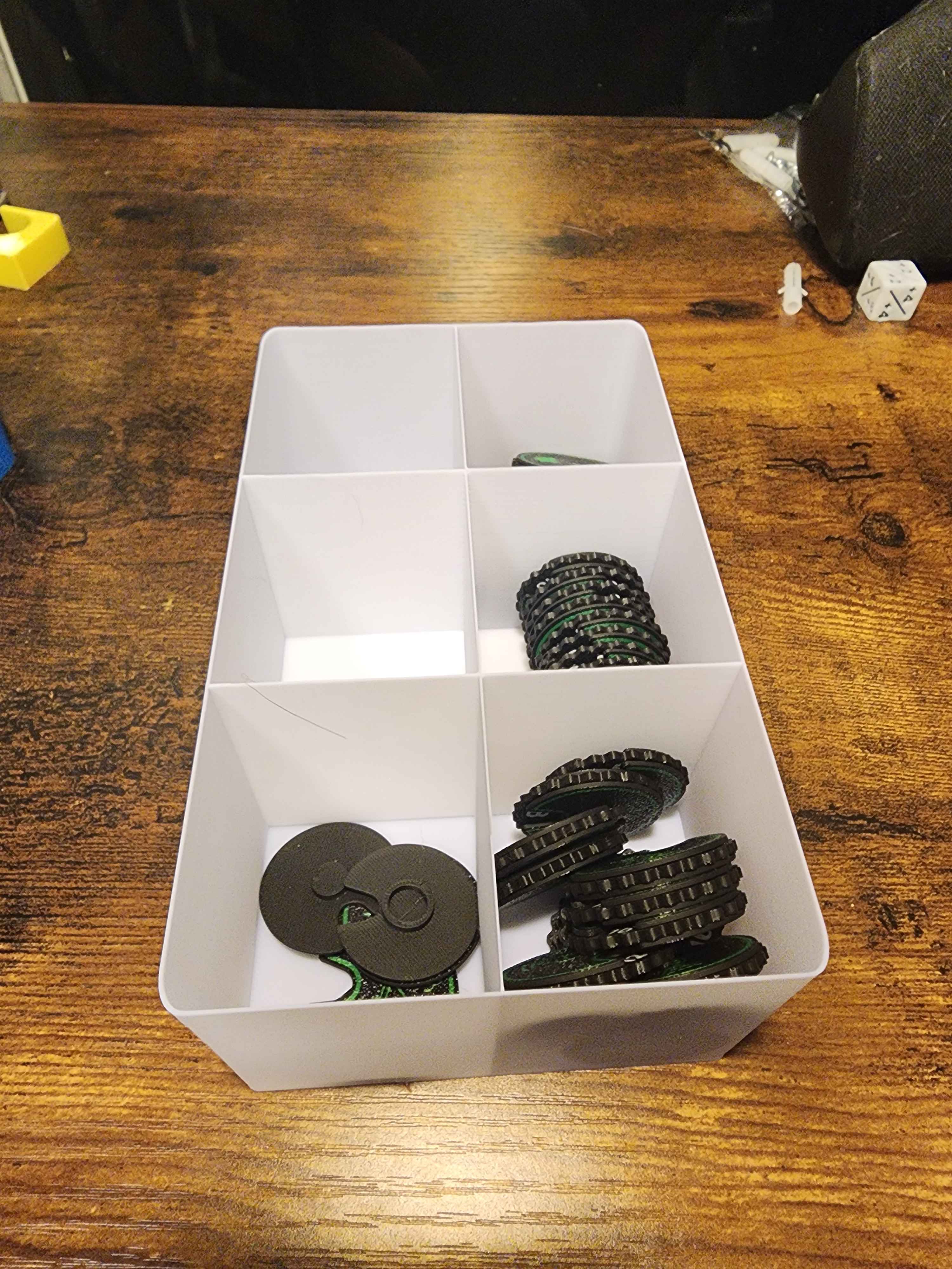 Miniatura 6 do modelo 3D Simple Lightweight Storage Bins