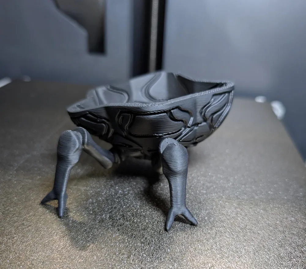 Alien / space themed bowl - Free 3D Print Model - MakerWorld
