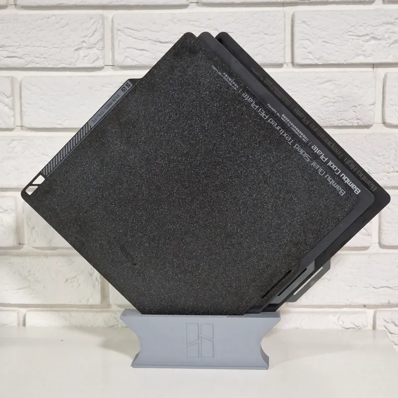 Compact Bambu Lab Plate Holder x4 / wider + bevel