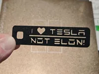 Porte-clés « J'aime Tesla, pas Elon Musk » — photo 4