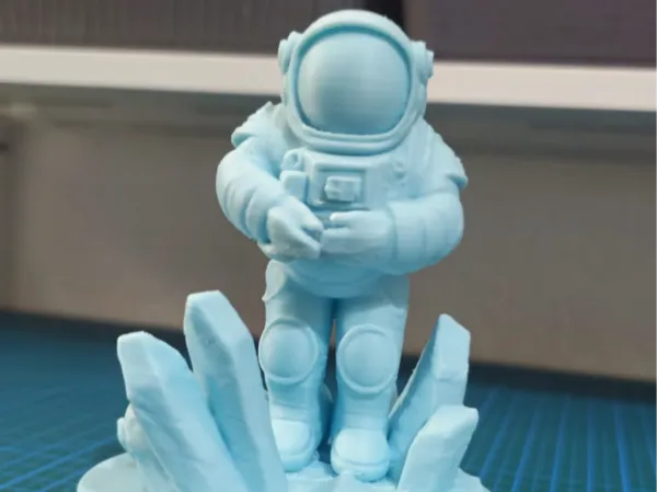 Figurine astronaute