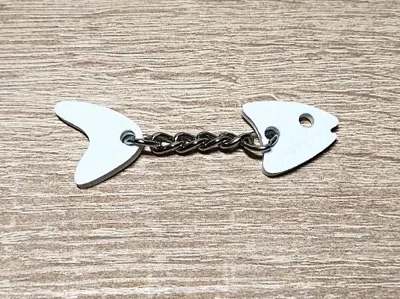 Fishbone (Keychain) by DrejkCZMakerWorld: Download Free 3D Models