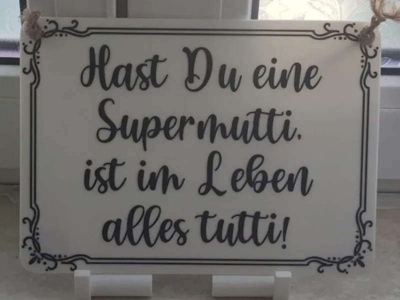 Wanddekoration 'Supermutti' Schild